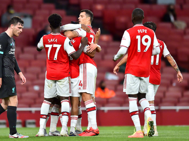 官方：卡塞米罗累计五张黄牌停赛，将错过下轮对阵维拉的比赛（官方：卡塞米罗累计五黄被禁赛，缺席下轮战维拉）