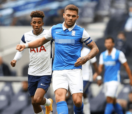 都体：英超三队想引进道格拉斯-路易斯，费内巴切也有意（都体：英超三队追逐道格拉斯-路易斯，费内巴切加入争夺）