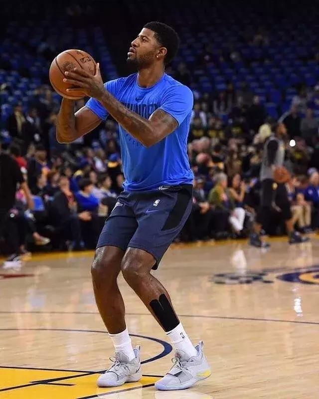 亚冠精英战报：林加德告别战破门，FC首尔1-1憾平墨尔本城（亚冠赛场：林加德谢幕进球，FC首尔与墨尔本城1-1握手言和）