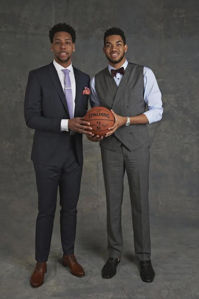 多家西媒：德容缺席本轮联赛的原因为家庭私人事务（多家西媒：德容因家庭私事缺席本轮联赛）