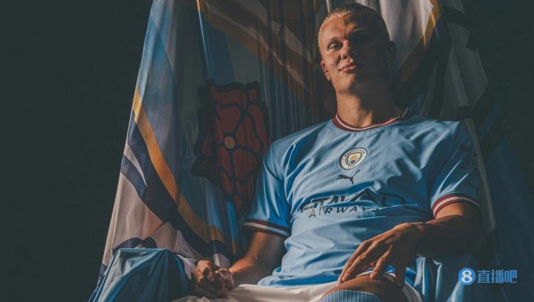 德劳伦蒂斯：孔蒂正带领球队重回正轨，球员也听从了他的指示（德劳伦蒂斯：孔蒂已让球队走上正轨，球员们在执行其部署）